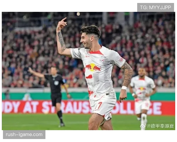 黑森林球队状态回暖,德甲赛季再创辉煌迎来新篇章 黑森林球队状态回暖,德甲赛季再创辉煌迎来新篇章