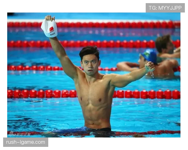 宁泽涛比赛场外钱包厚得吓人，泳池边却敢豪赌？